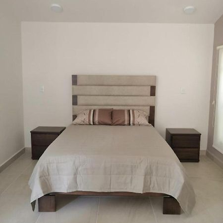 Kia - Pesqueria - Aeropuerto Monterrey A Apartment ภายนอก รูปภาพ